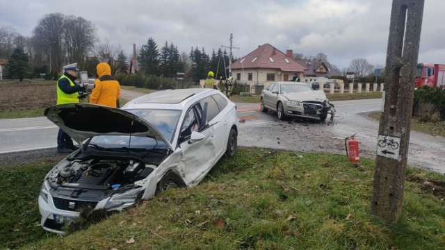 Wypadek na DW nr 177 w miejscowości Pławno w gminie Czaplinek.