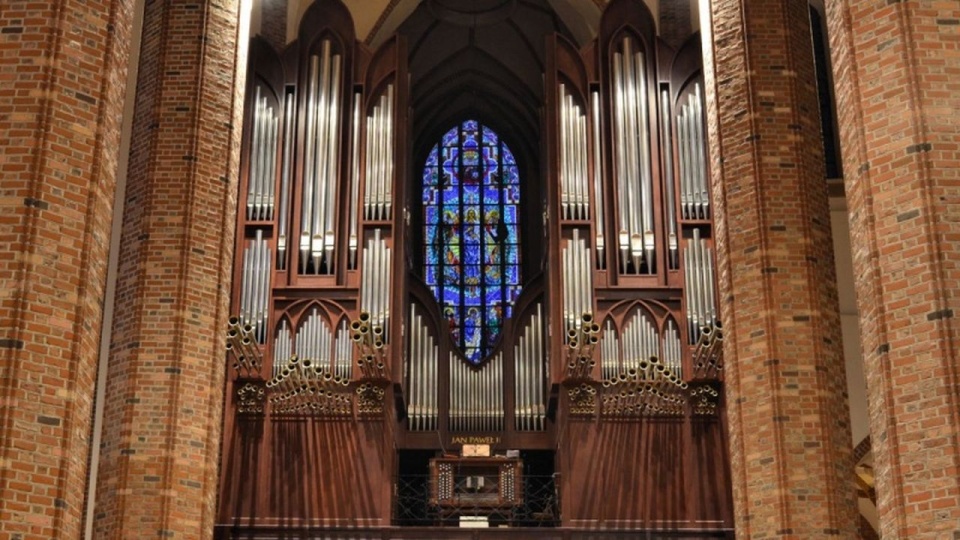 Organy w Bazylice Archikatedralnej pw. św. Jakuba Apostoła w Szczecinie. Fot. Źródło: www.wikipedia.org Kapitel (CC0 domena publiczna)
