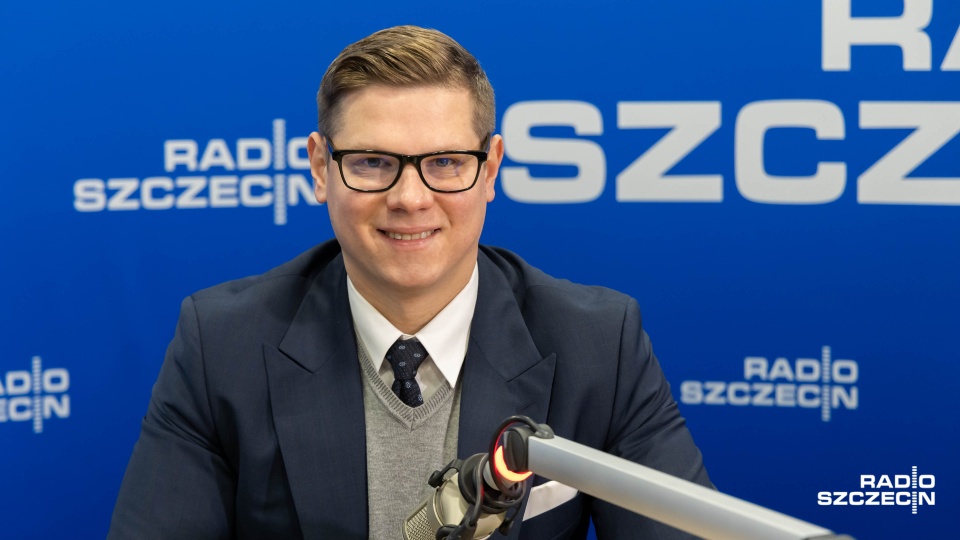 Patryk Jaskulski, poseł Koalicji Obywatelskiej. Fot. Robert Stachnik [Radio Szczecin]