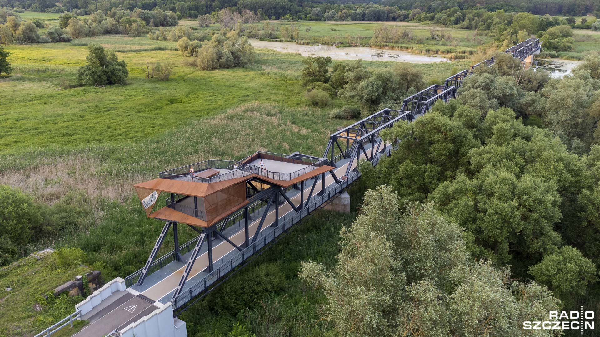 Rekordy na rowerach w Zachodniopomorskiem. Liczniki zamontowane na rowerowych trasach Pomorza Zachodniego odnotowały podczas minionego weekendu ponad 50 tysięcy przejazdów.