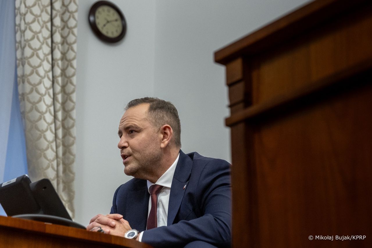 Prezydent Karol Nawrocki nie spotka się w tym tygodniu z premierem Węgier - Viktorem Orbanem. Taką informację przekazał w mediach społecznościowych szef prezydenckiego biura polityki międzynarodowej. Powodem jest ostatnia wizyta Orbana w Moskwie.