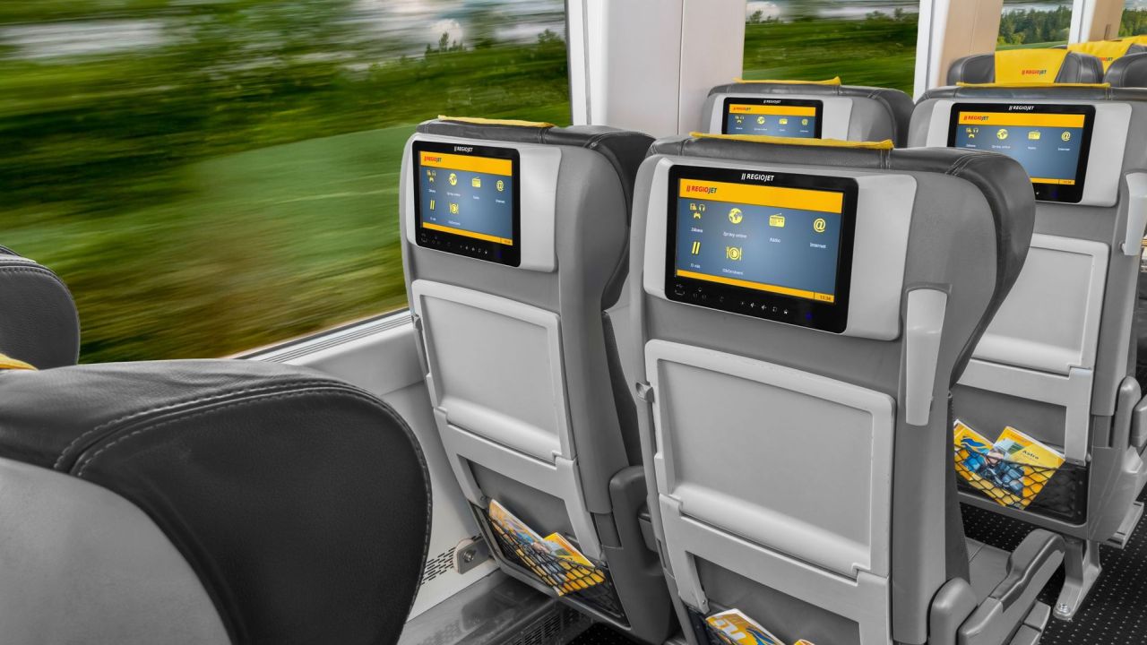 Prywatny czeski przewoźnik kolejowy RegioJet wycofuje się z Polski. O decyzji spółka poinformowała w komunikacie.