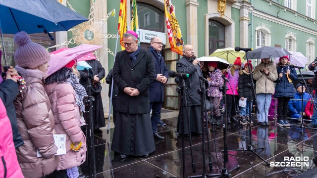 Fot. Robert Stachnik [Radio Szczecin] Kolorowy Orszak przeszedł ulicami miasta [WIDEO, ZDJĘCIA]