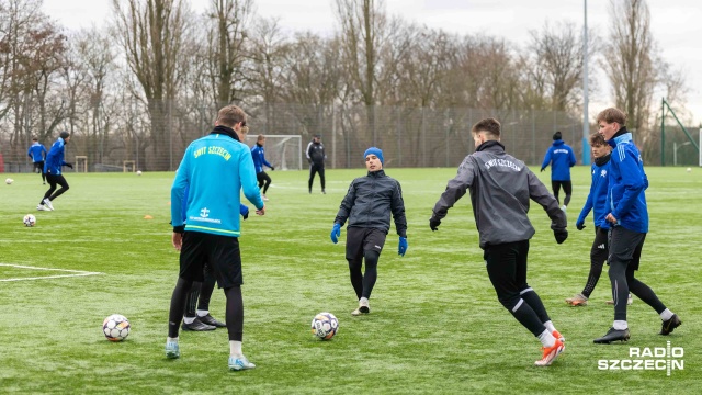 Fot. Robert Stachnik [Radio Szczecin] Piłkarze Świtu trenują do rundy wiosennej [ZDJĘCIA]