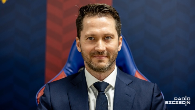 Brazylijski biznesmen i prawnik Nilo Effori, nowy prezes Pogoni Szczecin. Fot. Robert Stachnik [Radio Szczecin] Zagraniczny fundusz inwestycyjny przejął Pogoń Szczecin [WIDEO, ZDJĘCIA]