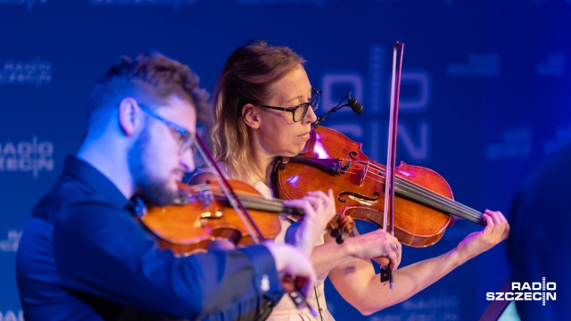 Fot. Robert Stachnik [Radio Szczecin] Zakochani mieli swoje święto w piątek, a w sobotę: w Radiu Szczecin bawili się single! [WIDEO, ZDJĘCIA]