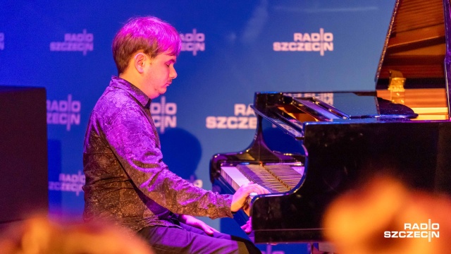 Fot. Robert Stachnik [Radio Szczecin] Zakochani mieli swoje święto w piątek, a w sobotę: w Radiu Szczecin bawili się single! [WIDEO, ZDJĘCIA]