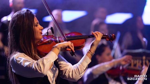 Fot. Robert Stachnik [Radio Szczecin] "ROCK Sympho Show" dla Ukrainy w Netto Arenie [ZDJĘCIA]