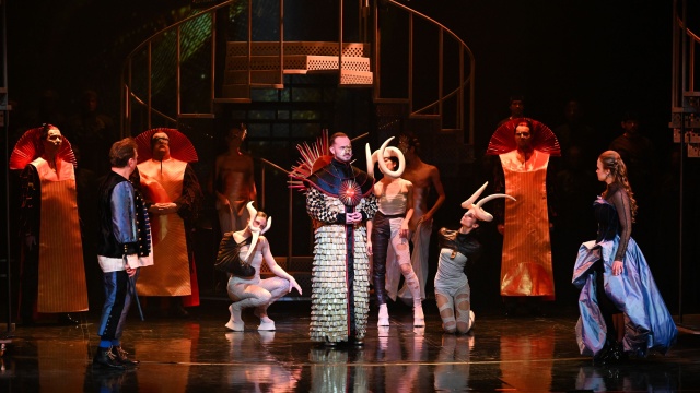 Fot. PAP/Marcin Bielecki Przed premierą "Czarodziejskiego fletu" w Operze na Zamku [ZDJĘCIA]