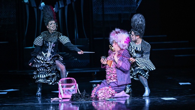 Fot. PAP/Marcin Bielecki Przed premierą "Czarodziejskiego fletu" w Operze na Zamku [ZDJĘCIA]