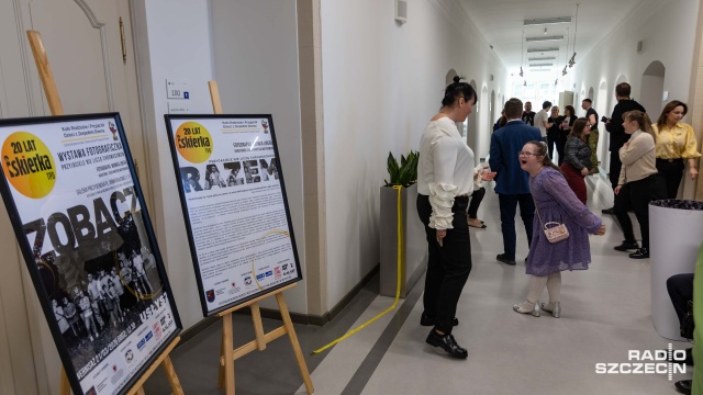 Fot. Robert Stachnik [Radio Szczecin] "Zmienić sposób postrzegania i pokazać drugą stronę". Powstał mural [WIDEO, ZDJĘCIA]