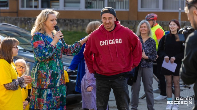 Fot. Robert Stachnik [Radio Szczecin] "Zmienić sposób postrzegania i pokazać drugą stronę". Powstał mural [WIDEO, ZDJĘCIA]
