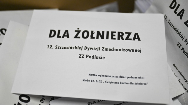 Fot. ppor. Manuela Kaczyńska Żołnierze 12. SDZ świętują daleko od domu [ZDJĘCIA]