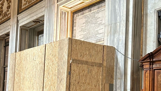 Bazylika Matki Bożej Większej w Rzymie. Przygotowania miejsca, w którym ma być pochowany papież Franciszek. Fot. Ks. Maciej Czaczyk Symboliczne miejsce pochówku Papieża Franciszka