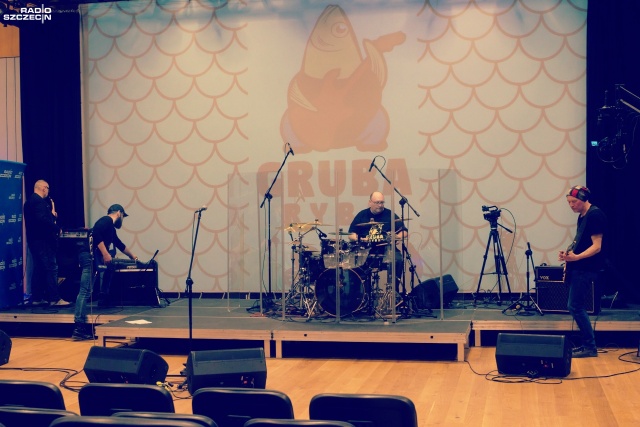 Gruba Ryba, fot. Piotr Rokicki Gruba Ryba popłynęła na falach eteru! [WIDEO, ZDJĘCIA]