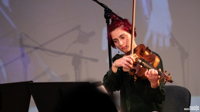 Fot. Weronika Łyczywek [Radio Szczecin] Siedem cudów w Studiu Koncertowym Radia Szczecin [ZDJĘCIA]