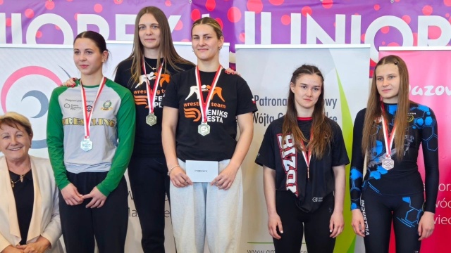 Fot. LKS Feniks PESTA Stargard Zapaśniczki Feniksa PESTY Stargard z medalami MP [ZDJĘCIA]