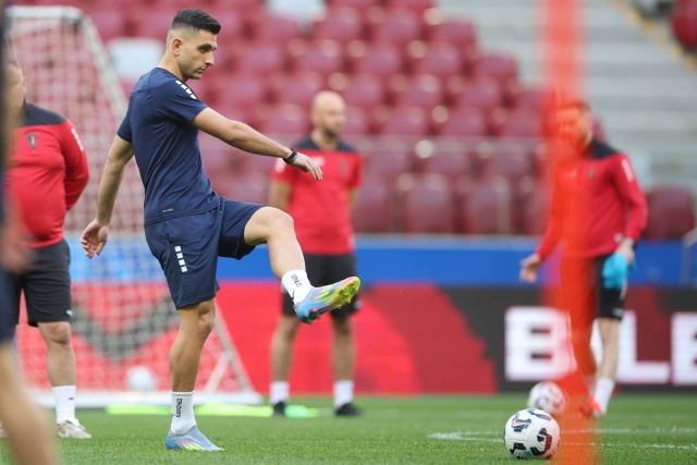 Duma Pomorza jest napędzona po ostatnim, wygranym 5:4 meczu z Puszczą Niepołomice, w którym cztery bramki strzelił Grek, Efthymios Koulouris. Fot. PAP/Leszek Szymański Napędzona Pogoń gotowa na Legię [ZDJĘCIA]