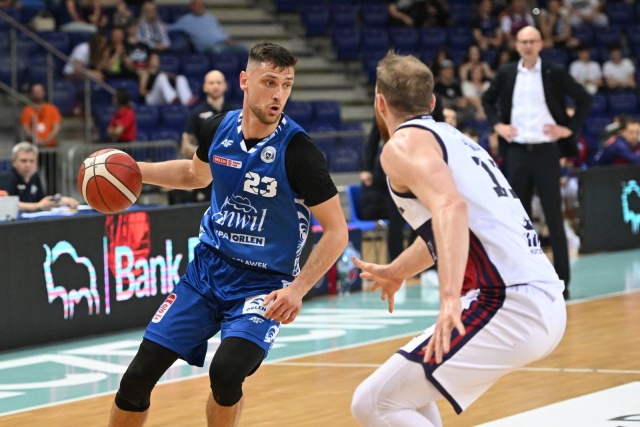 Fot. PAP/Marcin Bielecki King przegrał z liderem [ZDJĘCIA]