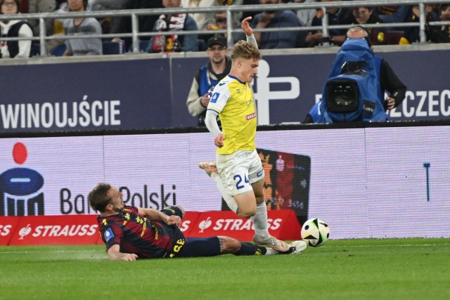 Fot. PAP/Marcin Bielecki Portowcy przejechali się na Motorze [ZDJĘCIA]