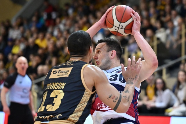 Fot. PAP/Marcin Gadomski Druga porażka Wilków. King Szczecin w trudnej sytuacji [ZDJĘCIA]