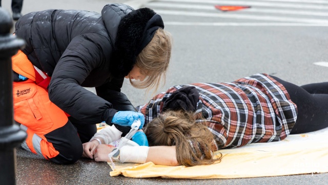 Fot. Robert Stachnik [Radio Szczecin] Mistrzostwa Pierwszej Pomocy na Jasnych Błoniach [WIDEO, ZDJĘCIA]