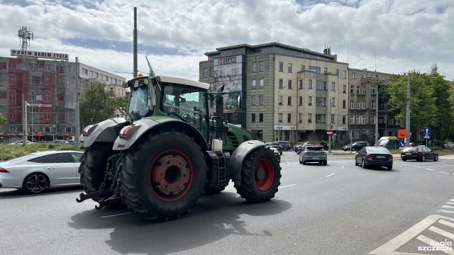 Fot. Jacek Rujna [Radio Szczecin] Rolnicy protestowali na ulicach Szczecina [WIDEO, ZDJĘCIA]