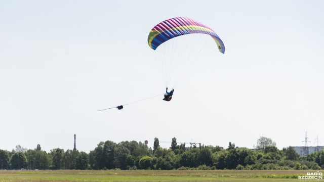 Fot. Kamila Kozioł [Radio Szczecin] Paralotniarze walczą o mistrzowski tytuł [WIDEO, ZDJĘCIA]