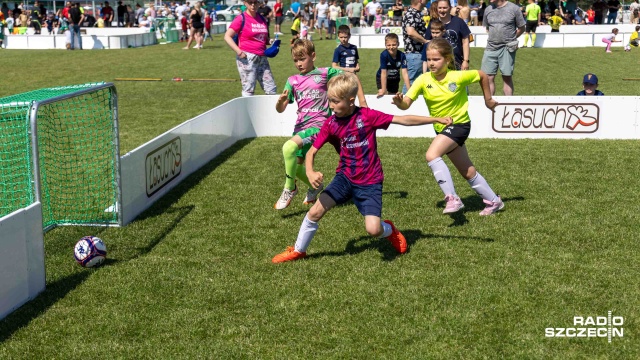 Fot. Robert Stachnik [Radio Szczecin] "Dzikie Granie", czyli turniej piłki nożnej w Kliniskach Wielkich [WIDEO, ZDJĘCIA]
