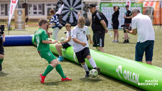 Fot. Robert Stachnik [Radio Szczecin] "Każdy może grać w piłkę nożną" - pierwszy taki turniej w regionie [WIDEO, ZDJĘCIA]