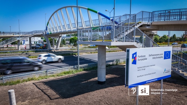 Fot. Szczecińskie Inwestycje Miejskie Kładka w barwach Floating Garden ukończona [ZDJĘCIA]