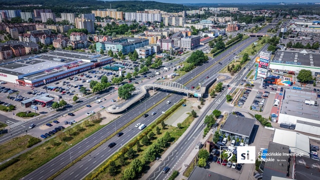 Fot. Szczecińskie Inwestycje Miejskie Kładka w barwach Floating Garden ukończona [ZDJĘCIA]
