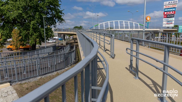 Fot. Robert Stachnik [Radio Szczecin] Kładka nad ulicą Struga oficjalnie otwarta [WIDEO, ZDJĘCIA]