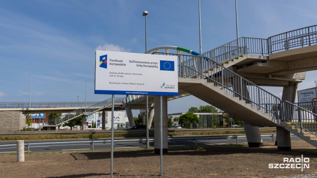 Fot. Robert Stachnik [Radio Szczecin] Kładka nad ulicą Struga oficjalnie otwarta [WIDEO, ZDJĘCIA]