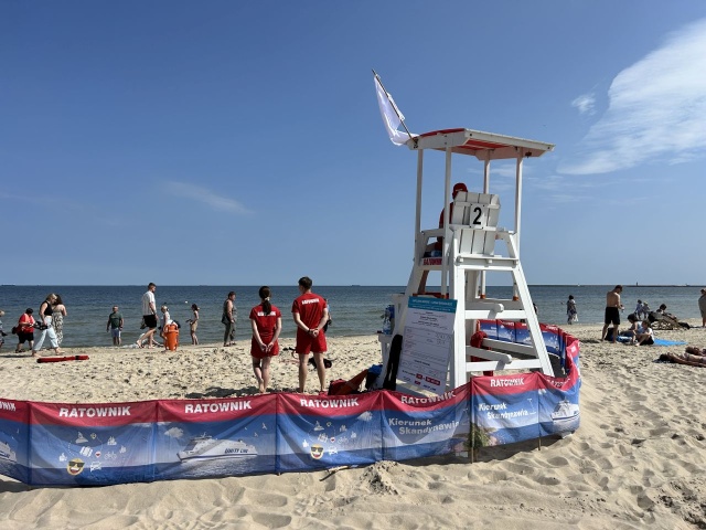 Mat. UM Świnoujście Błękitna Flaga w Świnoujściu. Sezon rozpoczęty [ZDJĘCIA]