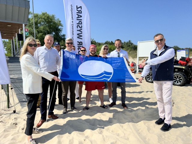 Mat. UM Świnoujście Błękitna Flaga w Świnoujściu. Sezon rozpoczęty [ZDJĘCIA]