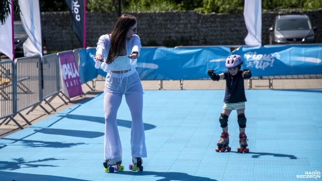 Fot. Kamila Kozioł [Radio Szczecin] Przecław się na wrotki. Nauka i taniec na sportowo [WIDEO, ZDJĘCIA]