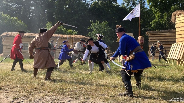 Fot. Joanna Maraszek [Radio Szczecin] Wielka bitwa na Dniach Twierdzy w Świnoujściu [ZDJĘCIA]