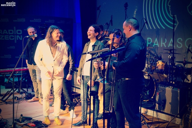 Parasoul, fot. Piotr Rokicki Kończymy kolejny sezon cyklu [3x1]. [WIDEO, ZDJĘCIA]