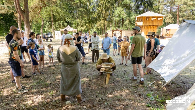 Fot. Robert Stachnik [Radio Szczecin] Średniowieczna wioska w Płoni [WIDEO, ZDJĘCIA]