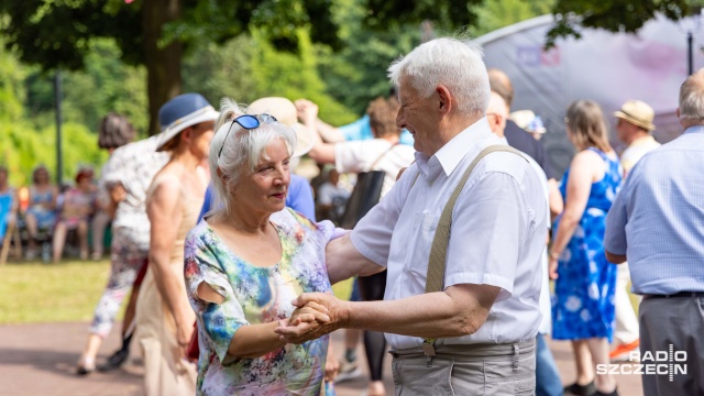 Fot. Robert Stachnik [Radio Szczecin] Potańcówka na Różańce. "Człowiek energii dostaje od razu" [WIDEO, ZDJĘCIA]