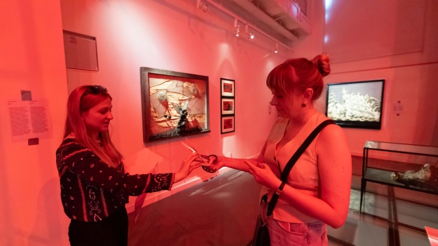 Fot. Robert Stachnik [Radio Szczecin] Obalić mity na temat wsi - wystawa prac w Trafostacji Sztuki [ZDJĘCIA]