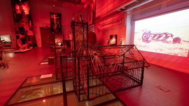 Fot. Robert Stachnik [Radio Szczecin] Obalić mity na temat wsi - wystawa prac w Trafostacji Sztuki [ZDJĘCIA]