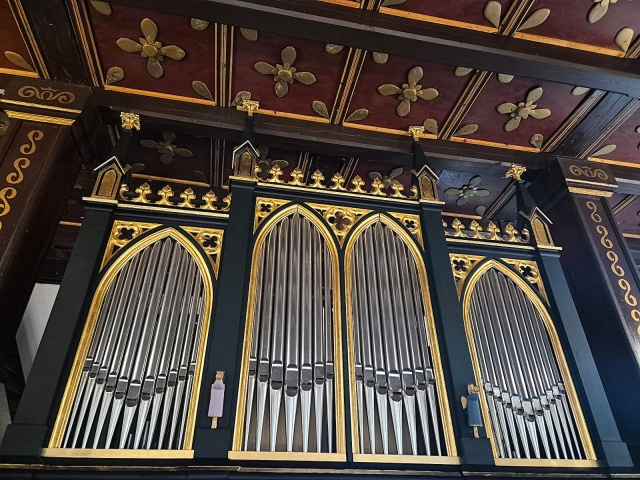 Organy Barnima Grüneberga z XIX wieku w kościele pw. św. Stanisława Biskupa i Męczennika w Wolinie. Fot. Dorota Zamolska [Radio Szczecin] Wolińskie organy Grüneberga zabrzmiały (po remoncie) na międzynarodowym festiwalu [ZDJĘCIA]