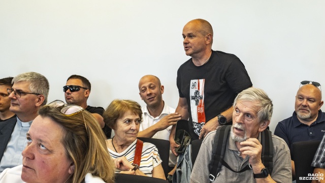 Fot. Wojciech Ochrymiuk [Radio Szczecin] Byli mieszkańcy, działacze i radni. Komisja ds. bezpieczeństwa odwołana, bo nie było komendantów służb [WIDEO, ZDJĘCIA]