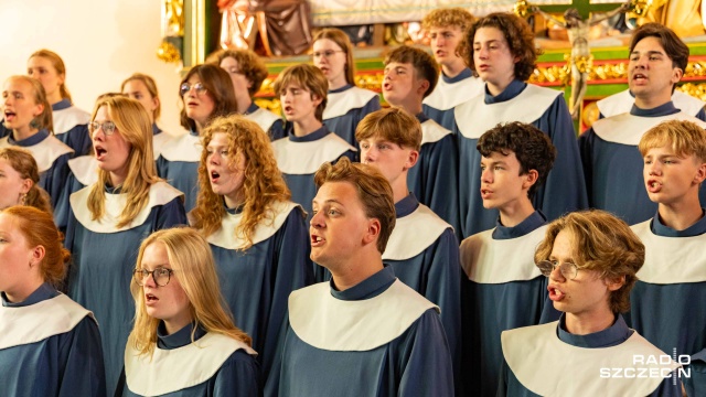 Chór katedry w Brunszwiku. Fot. Robert Stachnik [Radio Szczecin] Chór katedry w Brunszwiku i szczecińskie "Słowiki" zainaugurowały Festiwal "Muzyczne przyjaźnie" [WIDEO, ZDJĘCIA]