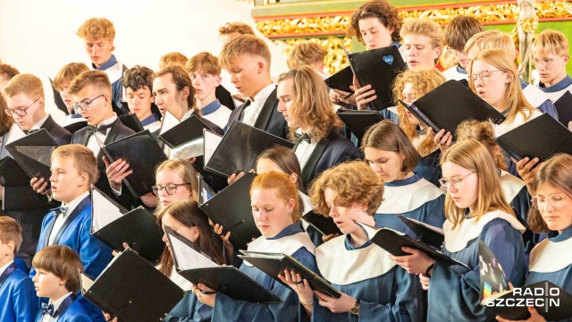Chór katedry w Brunszwiku i Szczecińskie "Słowiki". Fot. Robert Stachnik [Radio Szczecin] Chór katedry w Brunszwiku i szczecińskie "Słowiki" zainaugurowały Festiwal "Muzyczne przyjaźnie" [WIDEO, ZDJĘCIA]