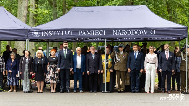 Fot. Robert Stachnik [Radio Szczecin] Szczecinianie upamiętnili ofiary zbrodni wołyńskiej w rocznicę Krwawej Niedzieli [ZDJĘCIA]