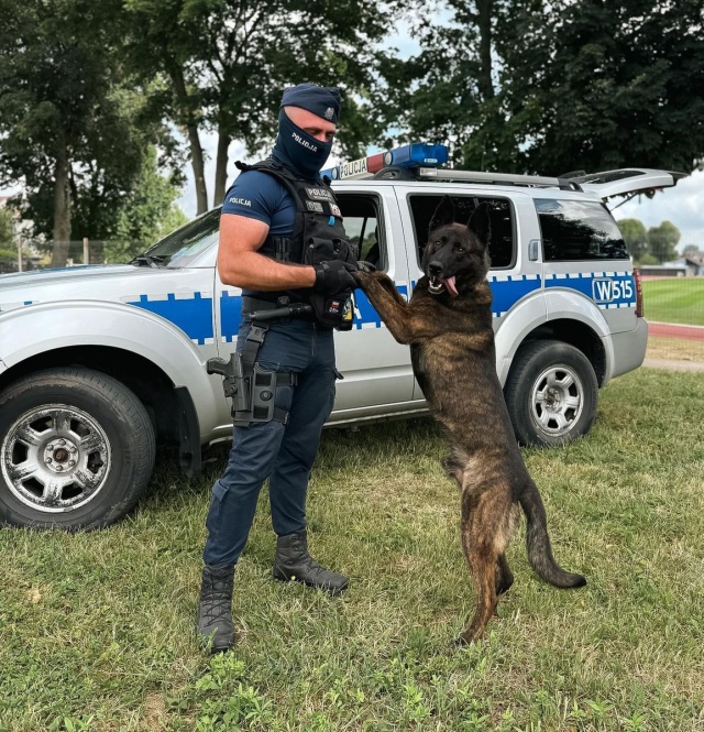 Fot. goleniow.policja.gov.pl Pies odnalazł 70-latka