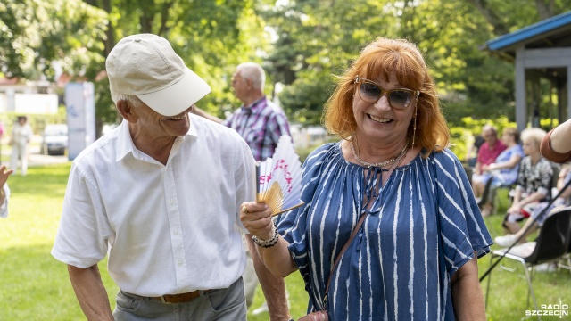 Potańcówka na Różance Fot. Maciej Papke [Radio Szczecin] Potańcówka na Różance. "To poprawia humor, człowiek nie wpada w depresję" [ZDJĘCIA]